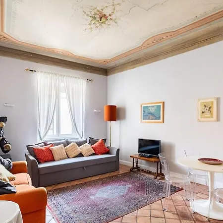 Domus Paolina Arenula Apartment Rome